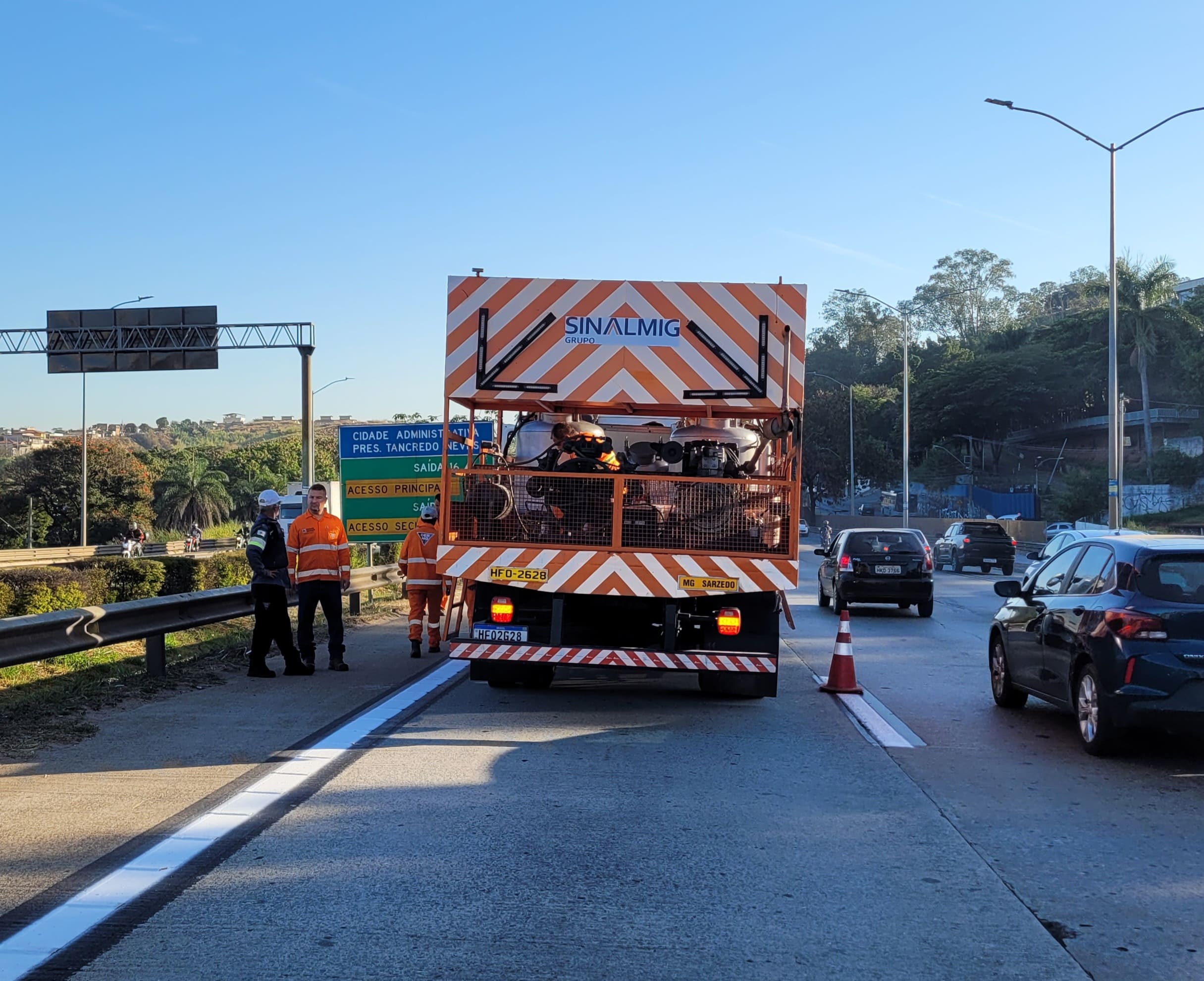 obras mg 10 parceria der waze foto divulgacao der mg 2