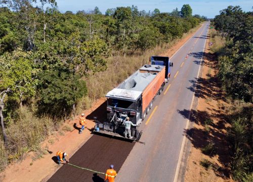 Governo de Minas investe mais de R$ 700 milhões em serviços de infraestrutura rodoviária em 2025