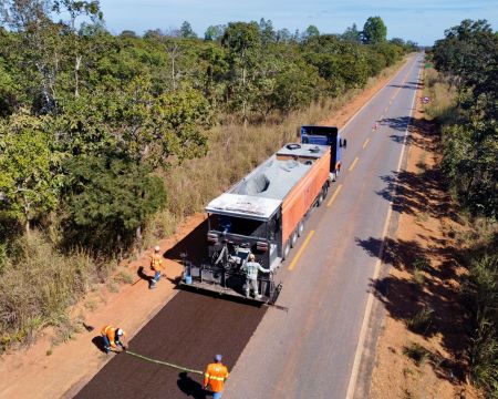 Governo de Minas investe mais de R$ 700 milhões em serviços de infraestrutura rodoviária em 2025